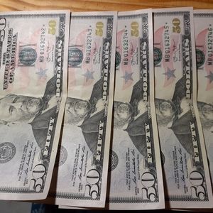 (5) $50 Star*Note dollar bills